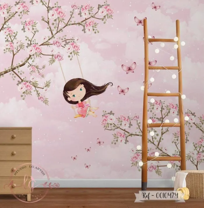 Papel de Parede Menina Brincando com Borboletas