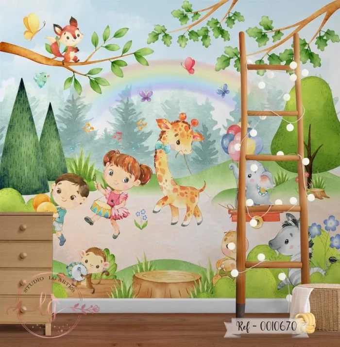 Papel de Parede Crianças Brincando com os Bichinhos